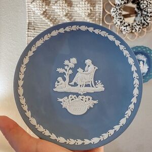 Rare vintagee Wedgewood plate